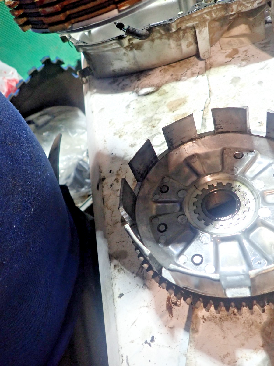 1979 Honda XR250 Clutch Basket/Hub/Pressure Plate Clutch Assemble
