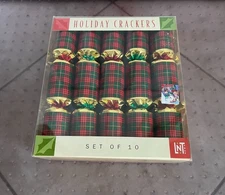 NEW LINEN N THINGS Set of 10 Christmas Holiday Crackers Plaid Pattern