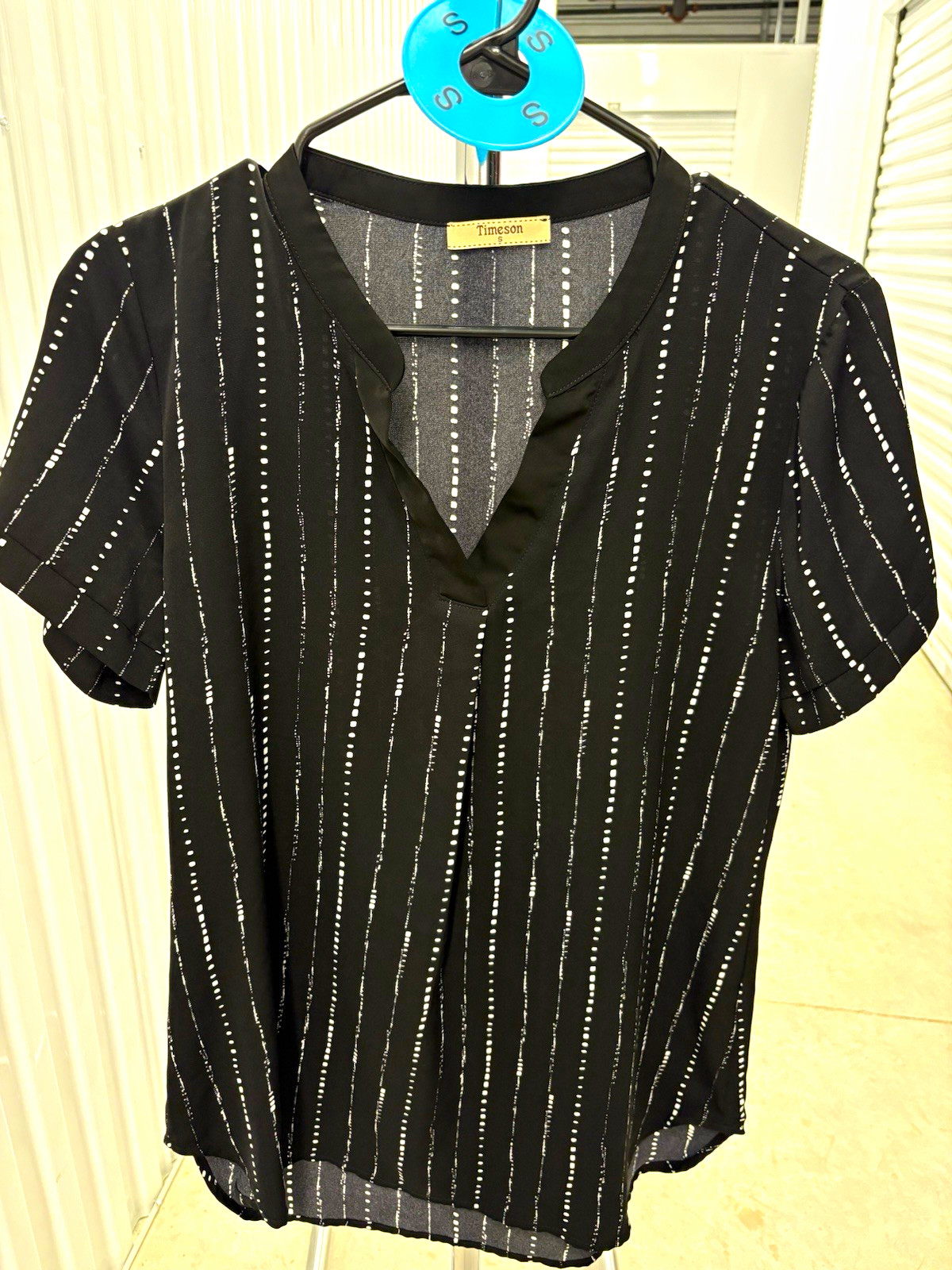 Timeson Women's Black/White Striped V-Neck Short Sleeve Tunic Blouse S