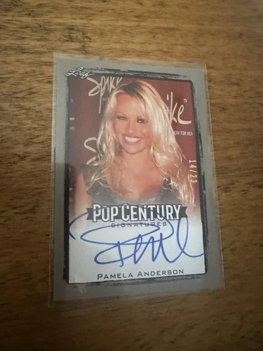 2017 LEAF POP CENTURY SIGNATURES PAMELA ANDERSON #14/23