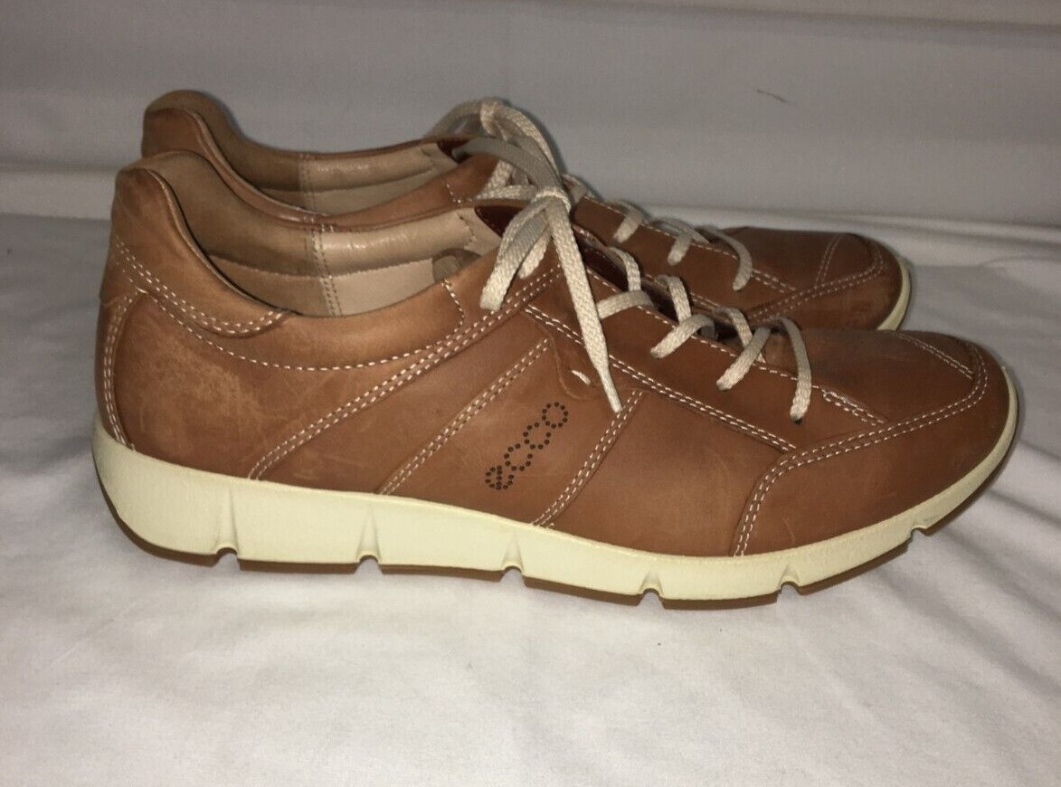 ecco women's chase ii tie sneaker