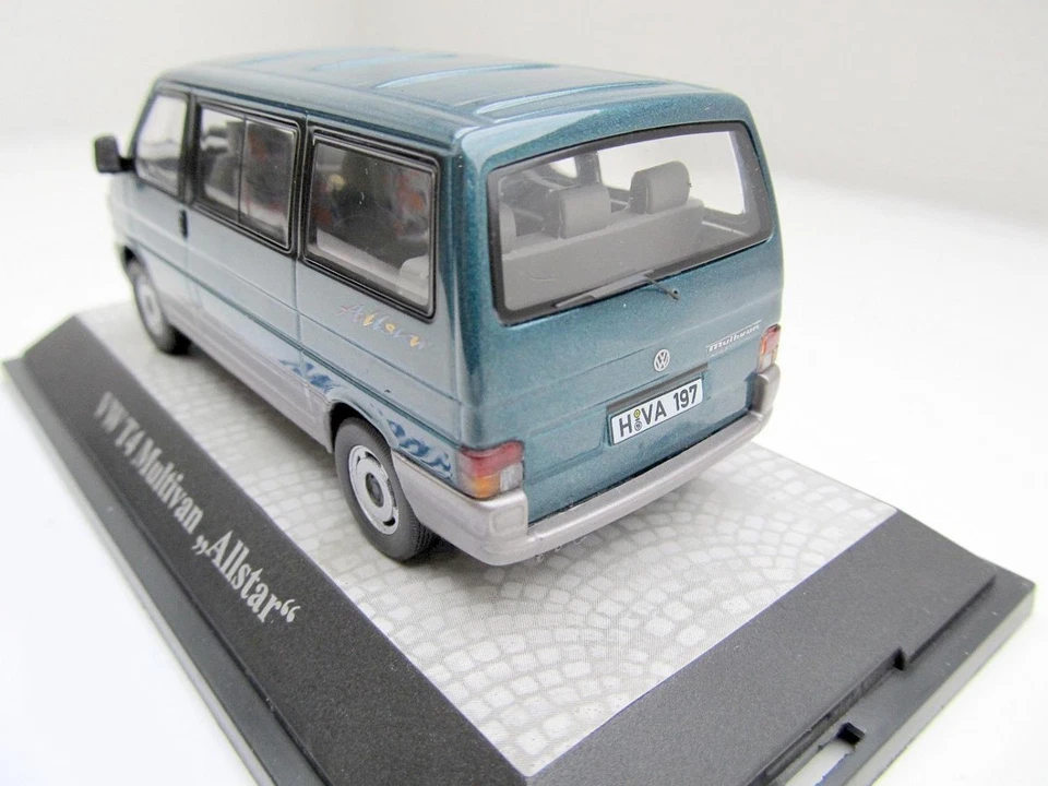 + VOLKSWAGEN VW T4 MULTIVAN ALLSTAR Modellauto grünmet. 1:43 Premium Classixxs - Bild 3 von 4