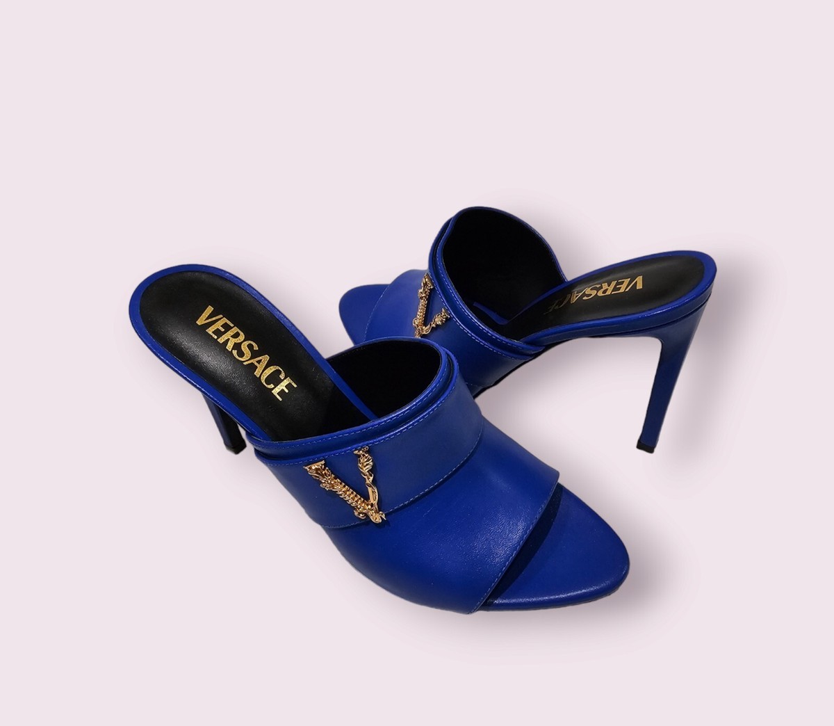 NEW Versace leather sandals 105 Vitello in size 37 | eBay NEW Versace leather sandals 105 Vitello in size 37 | eBay