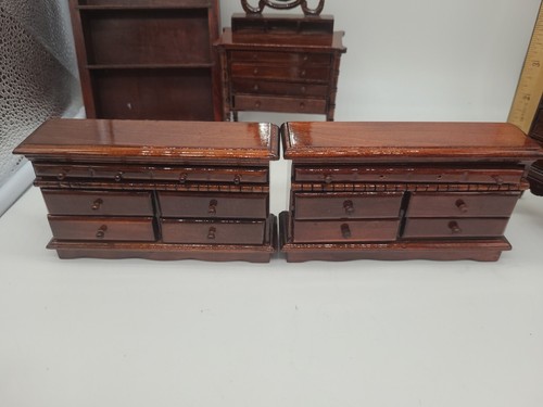 Classics by Handley Miniature Wooden Dollhouse Furniture Lot - Afbeelding 10 van 17