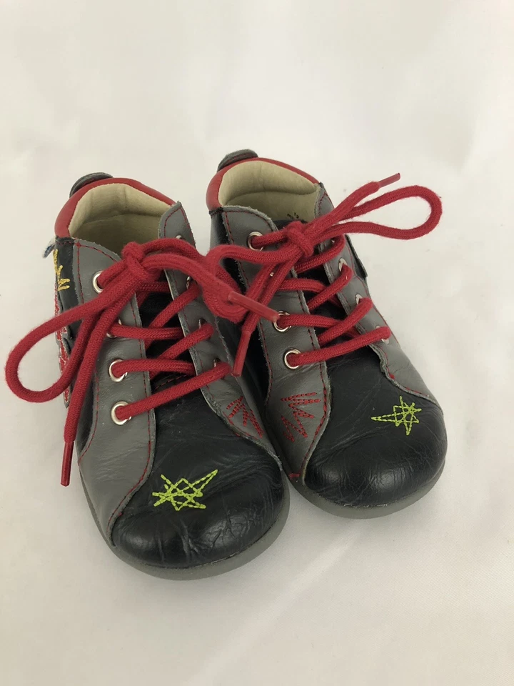 Robeez Tredz размер 12-16 месяцев граффити ребенка ясельного возраста мальчика ботинки туфли черный EUC HG282 - Изображение 2 из 4