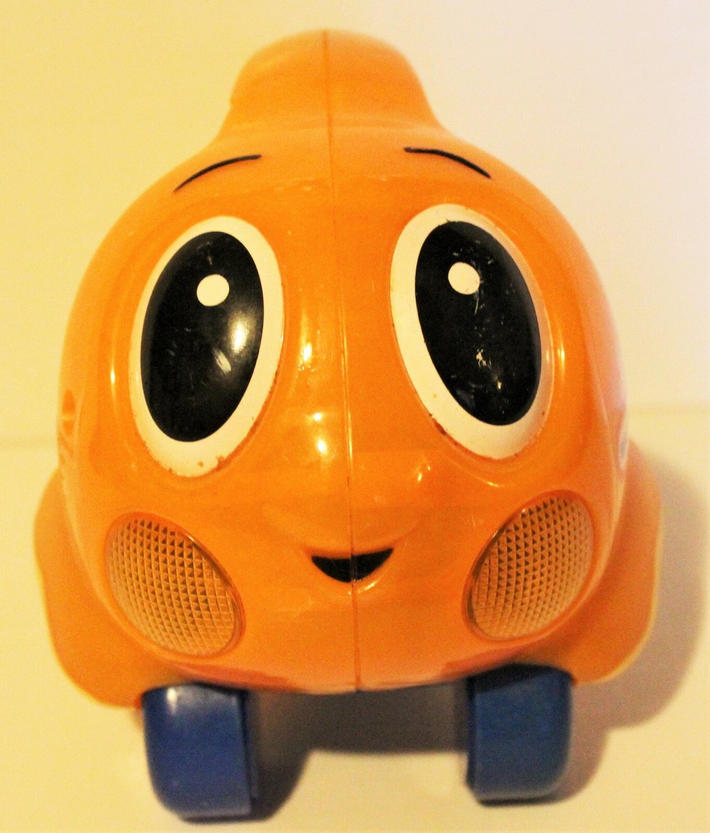 Little Tikes Lil' Ocean Explorers Push 'n Glow Fish Orange Nemo Wheels  Goldfish