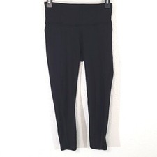 ATHLETA Lightening Stash Pocket Legging Capri in Black, Size XS