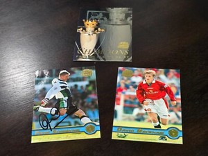 Premier League Premium Selection: Peter Schmeichel SIGNED Merlin trading card
