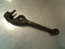 Triangle de suspension Daihatsu SIRION