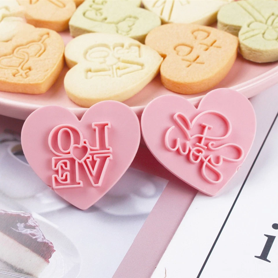 Herzförmige Mini Ausstechformen Fügen Sie Liebe zum Backen hinzu (60 Zeichen) - Bild 2 von 4