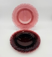 Bormioli Rocco Duralex Rivage Amethyst Purple Glass Dinner Plates Swirl 9 1/4"