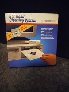 5.25" Floppy Disc Cleaning Head System by PerfectData