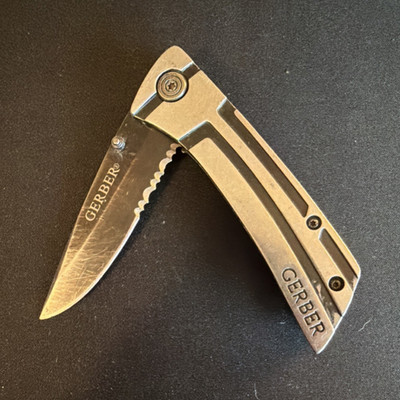 Gerber Traverse Folding Pocket Knife
