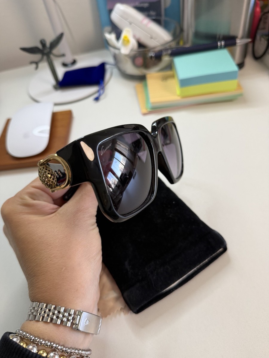 Authentic Gucci GG 3713/S Black Oversized Sunglasses w/ Gold  display picture 3