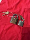 Vintage large Old Brass Yale Padlock With Key — photo 1