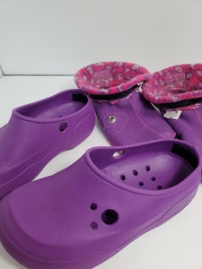 crocs with removable fur