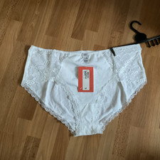 M&S Lingerie ‘The Cotton Rich Midi - Size 22.  BNWT