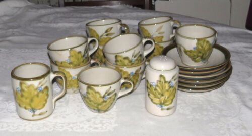 John B Taylor TAY7 Louisville Green leaf:18 pieces: cups saucers mug salt shaker