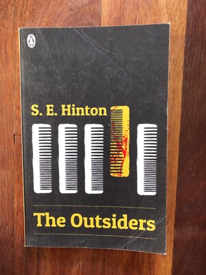 The Outsiders by S E Hinton paperback | eBay