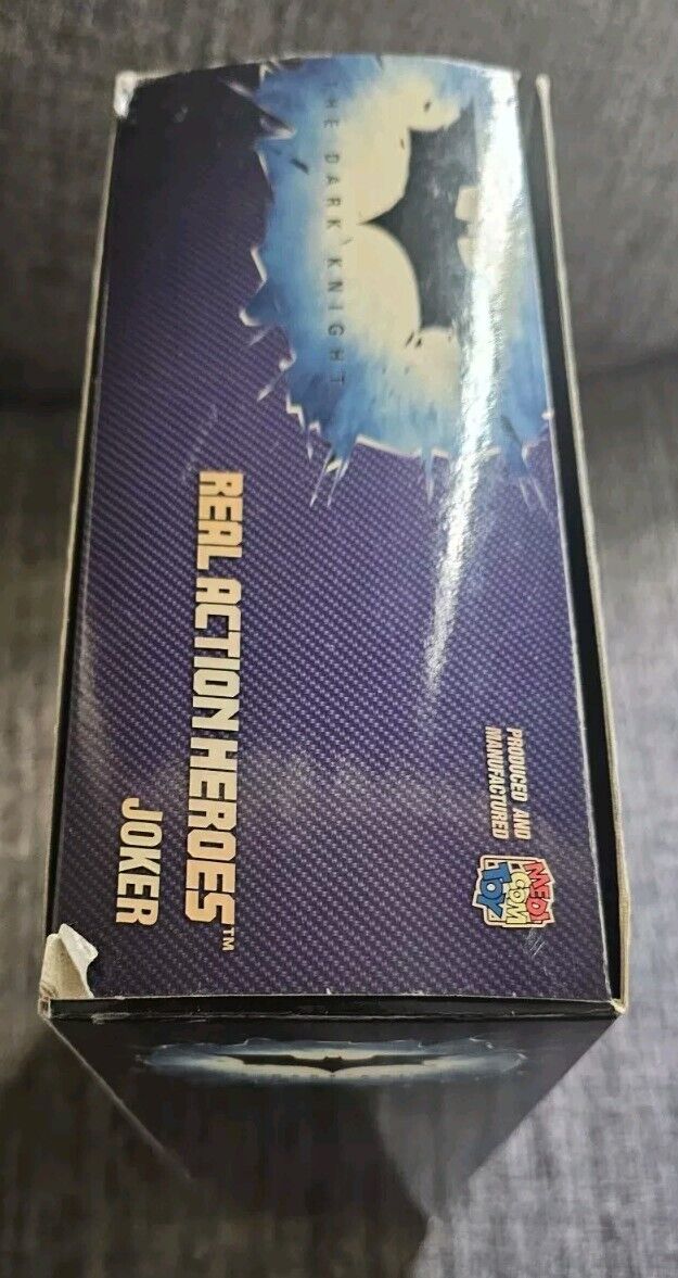 RAH Real Action Heroes Batman Joker Figure Medicom Toy 1:6 RAH Real Action Heroes Batman Joker Figure Medicom Toy 1:6