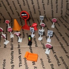 DRIVEN by BATTAT Pocket Series Mini Vehicle  s Lot Of 17