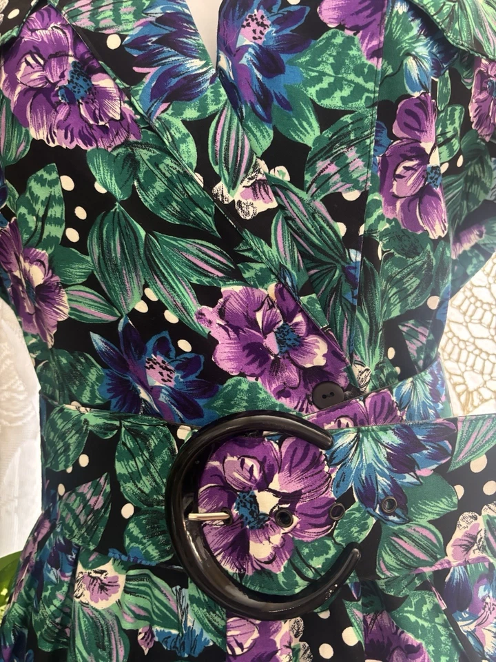 Mono tropical vintage años 80 floral con cinturón mono Cottagecore años 90 Foto 4 de 4