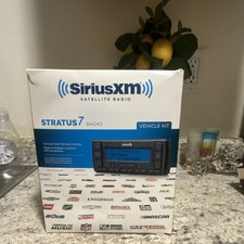 SiriusXM Stratus 7 Satellite Radio w/ Vehicle Kit FM Transmitter SSV7V1