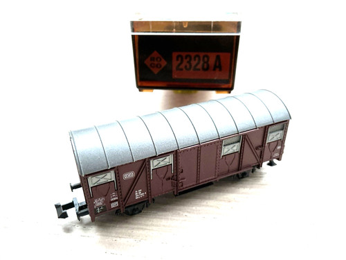 Roco 2328 A, Spur N, gedeckter Güterwagen, DB Ep. III, unbespielt in OVP | Zustand: Gebraucht
