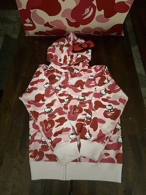 BAPE X Sanrio Hello Kitty Camo Full Zip Hoodie (Kids) Size 140