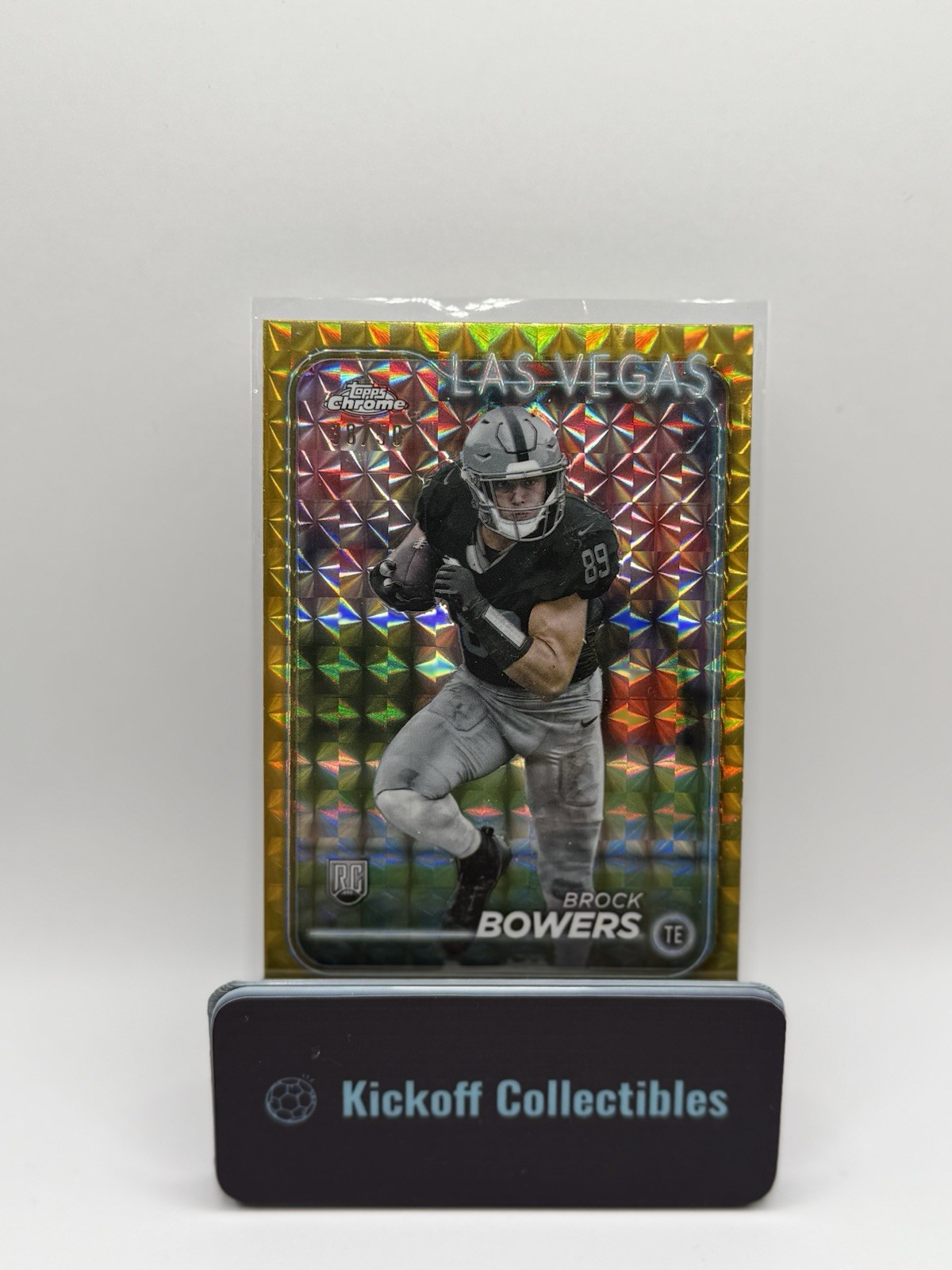 2024 Topps Chrome - Rookies Brock Bowers #207 Gold Geometric Refractor /50 (RC)