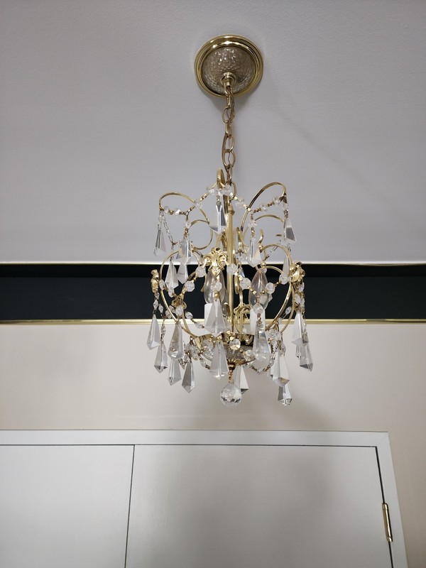Elegant detailed Schonbek 3 light crystal chandelier