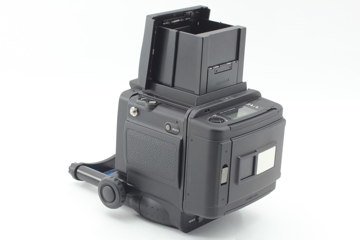 Mint in Box** Fujifilm GX680 III S Pro Studio Film Camera Body