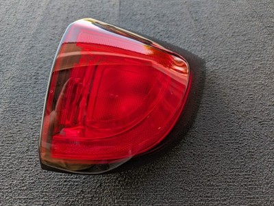 2017 - 2019 Chrysler Pacifica Right Passenger Side Taillight - 68229028AD - OEM