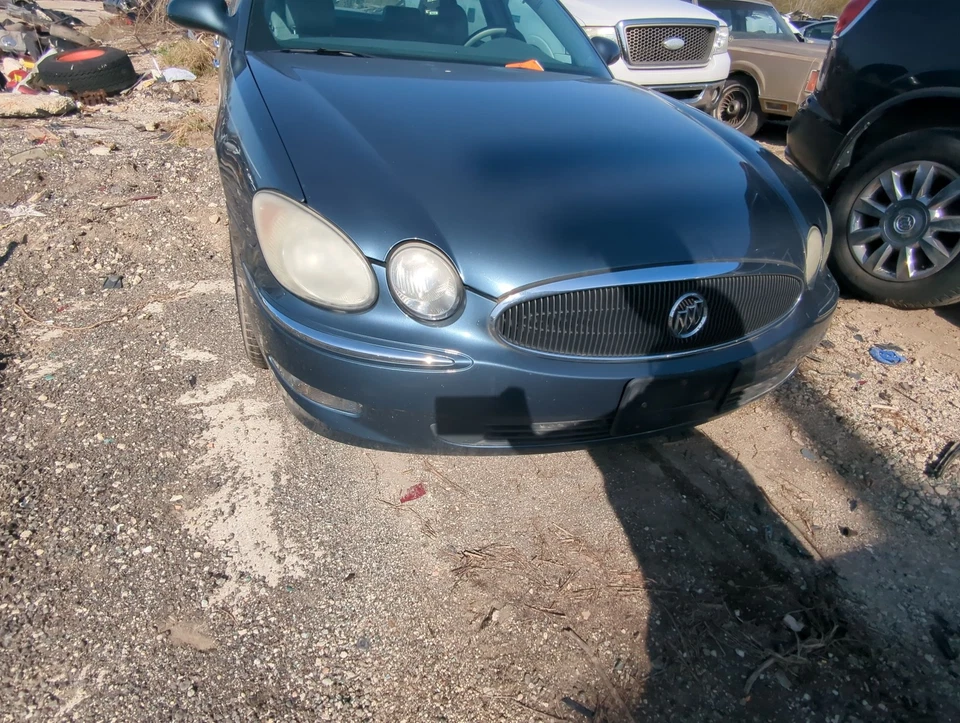 2005-2007 Buick Lacrosse Front Bumper - Oem BTB2V Foto 2 de 3