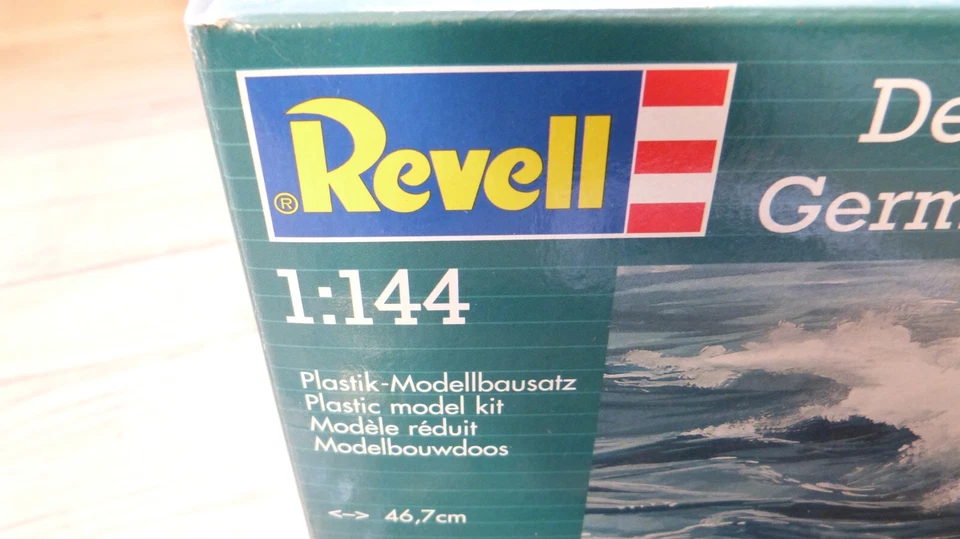 Maquette Revel Deutsches U Boot Type VII C/41 - 1:144 - Photo 4/4