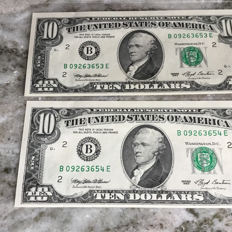 (( TWO CONSECUTIVE )) $10 1993 ((CHOICE CU)) FEDERAL RESERVE NOTE - Image 3 of 4