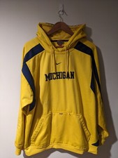 Vintage Y2K Michigan University Nike Center Swoosh Yellow Large Hoodie
