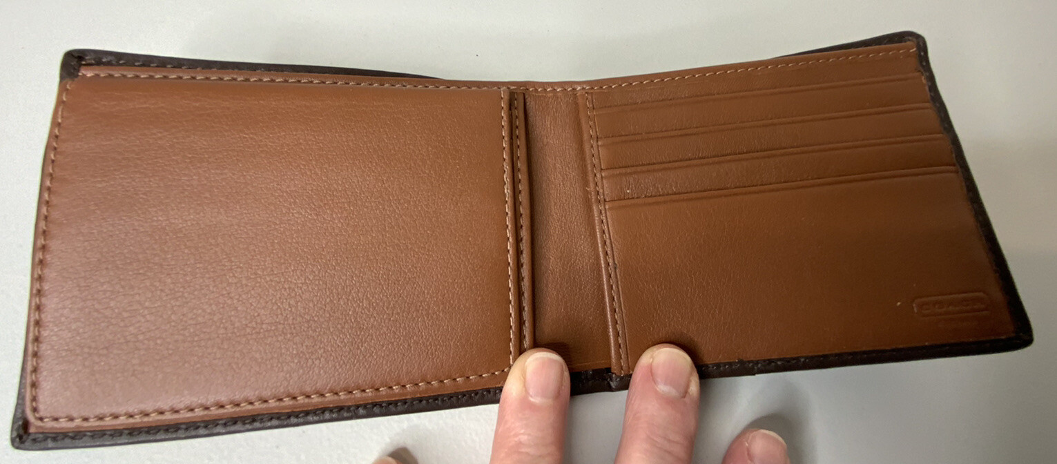 Coach Heritage Men’s Leather Passcase ID Wallet F743… Gem