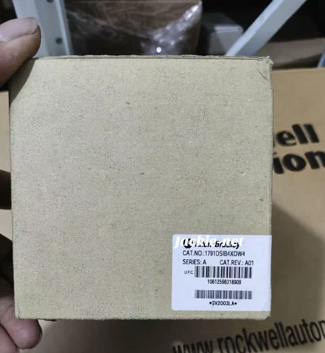 1PCS NEW 1791DSIB4XOW4 1791DS-IB4XOW4 VIA DHL/FedEx  &&