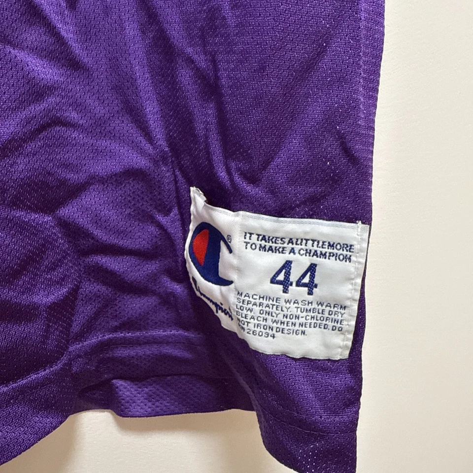 Kobe Bryant Los Angeles Lakers Vintage #8 Champion Rookie Jersey Size 44 Large - Image 2 of 4