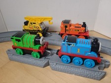 4 Thomas  Friends Push Along Metal Train THOMAS NIA KEVIN PERCY  TRACK OVAL