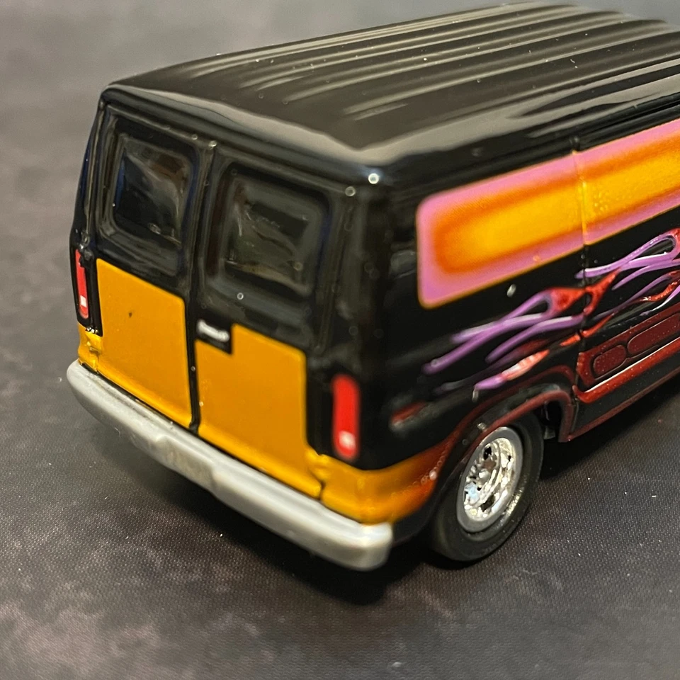 1977 Ford Econoline 150 BOOGIE VAN *Raven Black* 1/64 Premium Diecast Model - Image 4 of 4