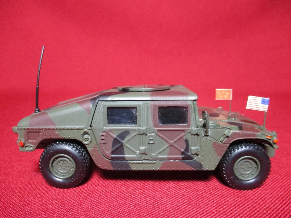 1:43 Military Humvee M998 HMMWV Hummer US Army Matchbox Diecast Model VMM01-M - Image 4 of 4