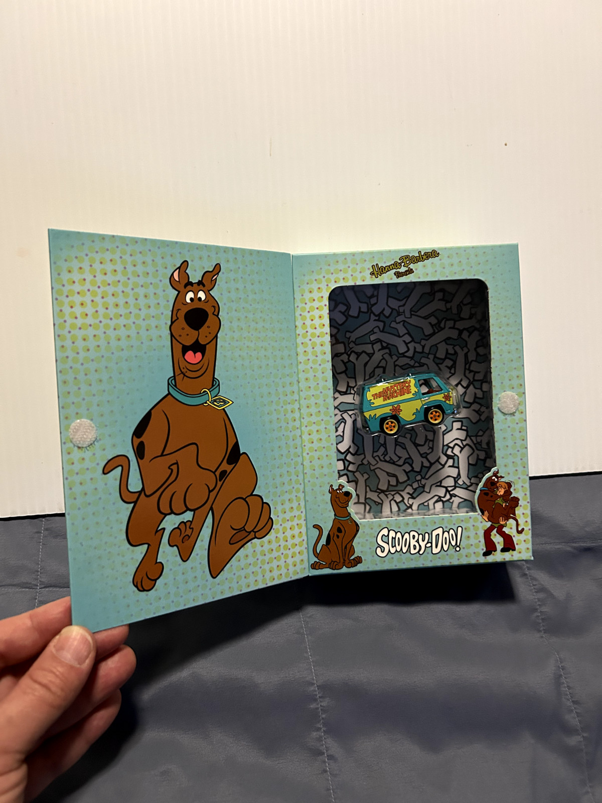 COMIC CON SDCC 2012 Mattel Hot Wheels SCOOBY SNACKS MYSTERY MACHINE EXCLUSIVE thumbnail 4