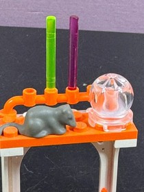 LEGO Harry Potter:Diagon Alley Shops 4723  Incomplete