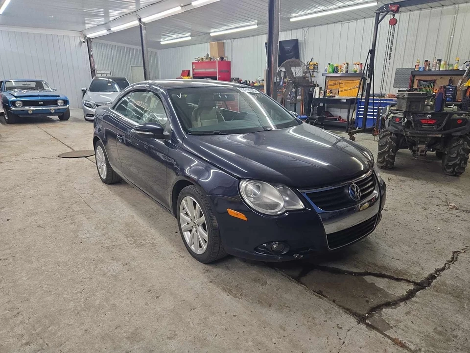 Used Engine Coolant Reservoir fits: 2011 Volkswagen Eos  Grade A - Image 2 of 4