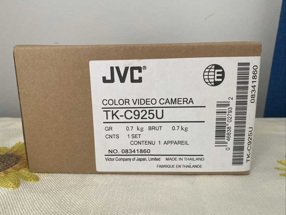 JVC TK-C925U / TKC925U ( 08341860 ) Color Video Camera Brand New Factory Sealed - Image 2 of 4