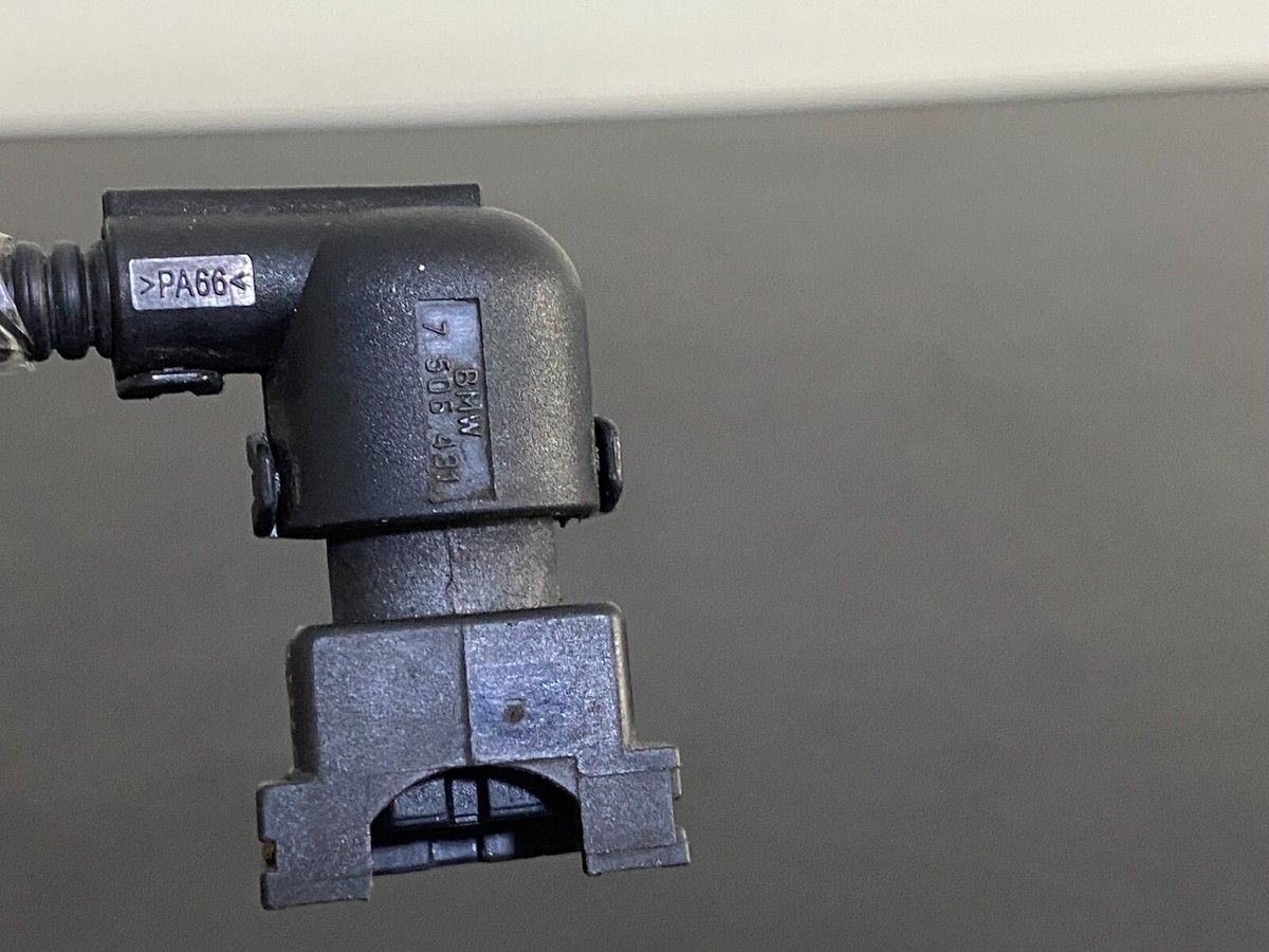 BMW E60 Engine Wiring Loom Harness Plug Connector 14276159 