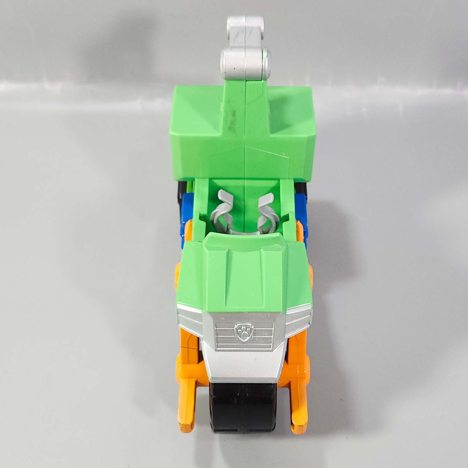 Foto 10 di 24