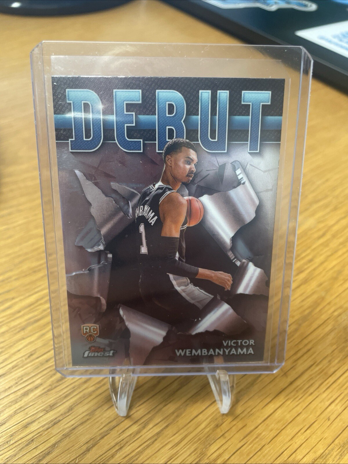 2023-24 Topps Finest Basketball Victor Wembanyama Debut #D-1 Spurs